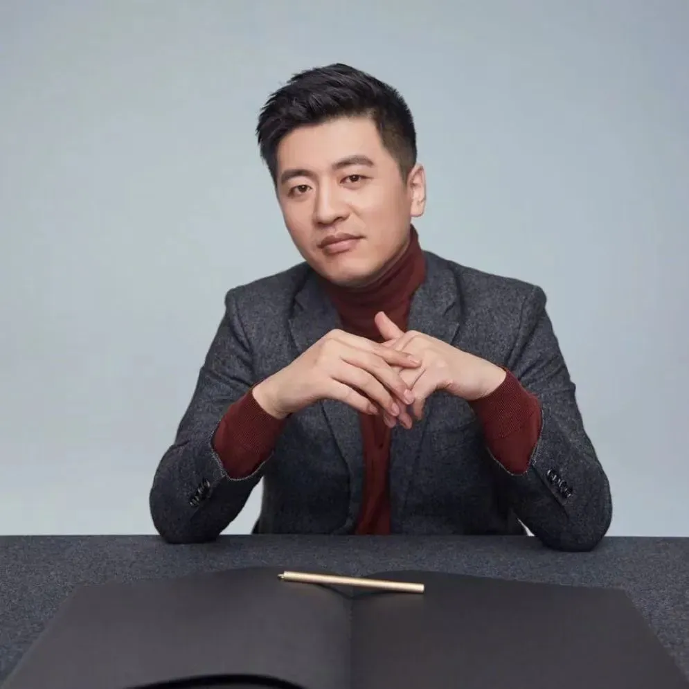 仁信配资 张雪峰改口, 称文科专业“大有可为”